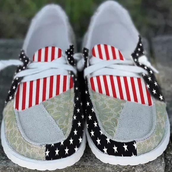 Stars and Stripes Patchwork Boat Shoes โค๏ธ๐ค๐ - Picture 3 of 3